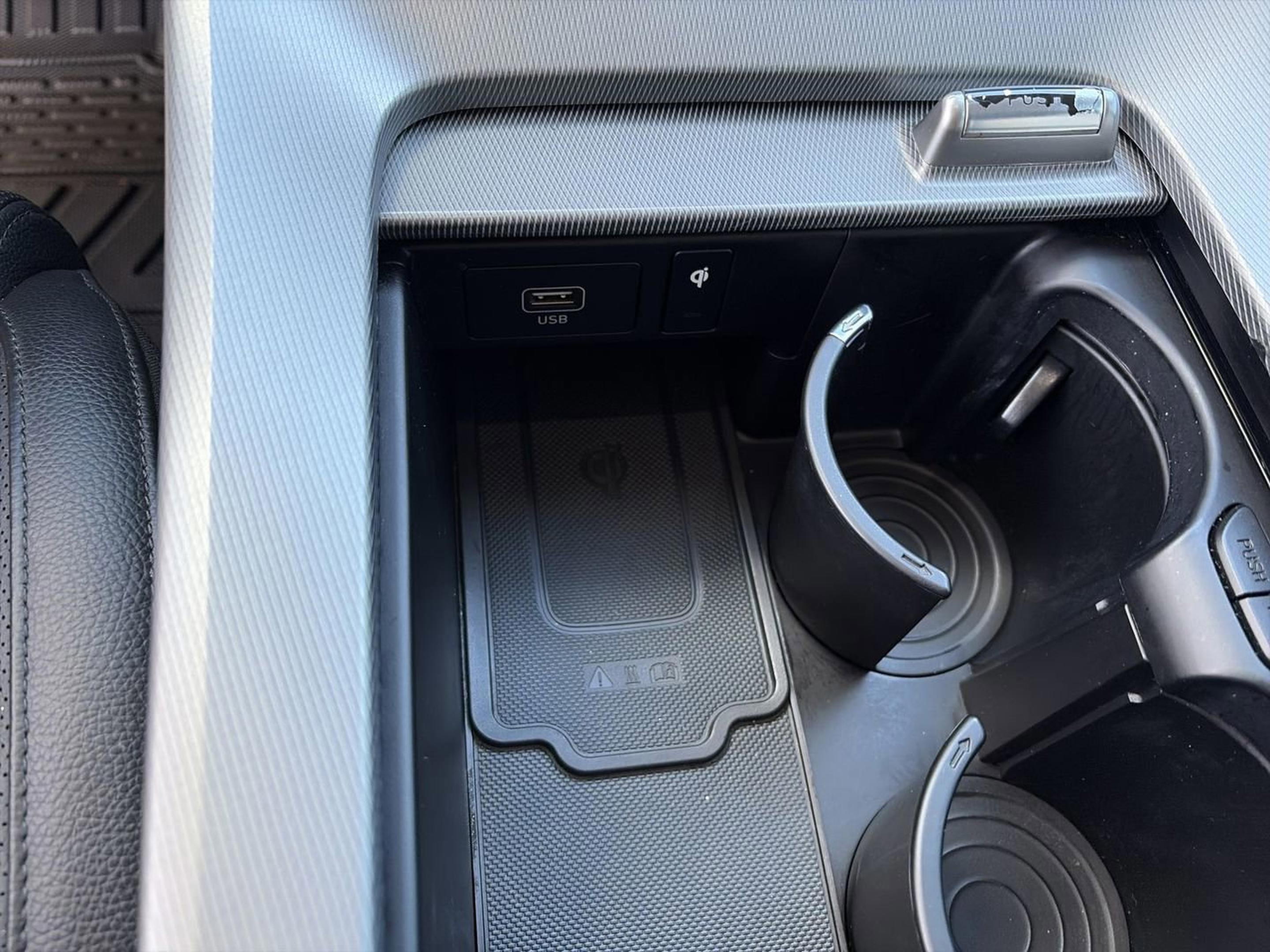 Used 2022 Hyundai Palisade SEL w/ Premium Package image 32