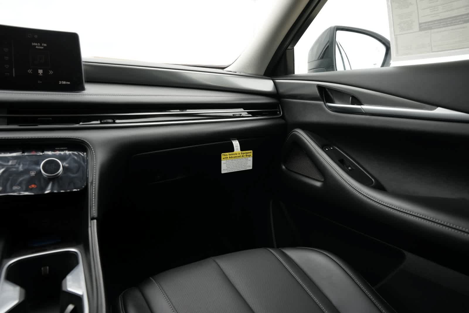 Certified 2027 INFINITI QX60 Pure w/ Cargo Package FWD image 8