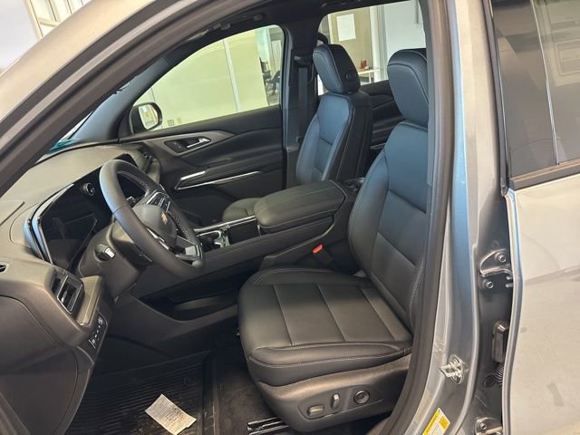 New 2026 Chevrolet Traverse LT w/ Sun and Wheel Package image 15