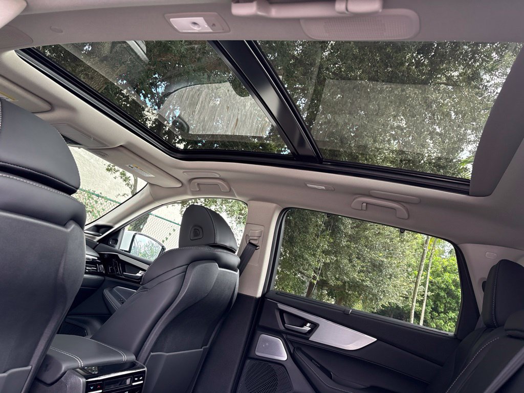 New 2026 Acura MDX w/ Technology Package FWD image 21