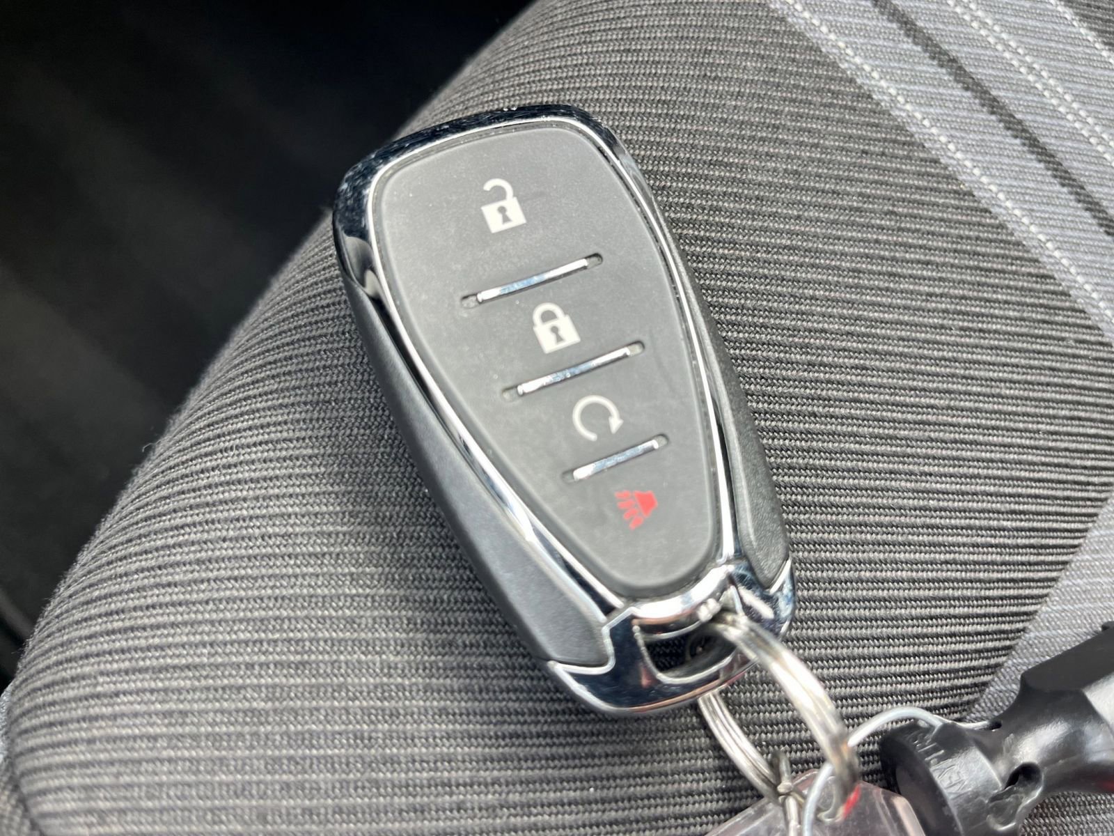 Used 2025 Chevrolet Blazer LT image 27