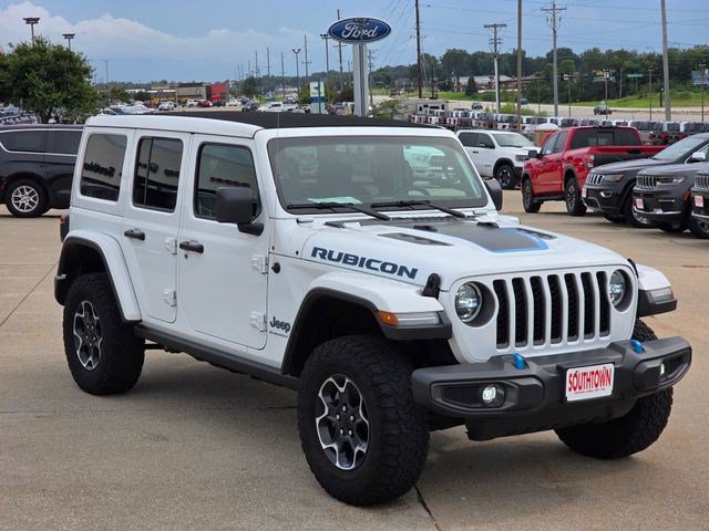 Used 2023 Jeep Wrangler Unlimited Rubicon 4xe w/ Cold Weather Group AWD/4WD image 12