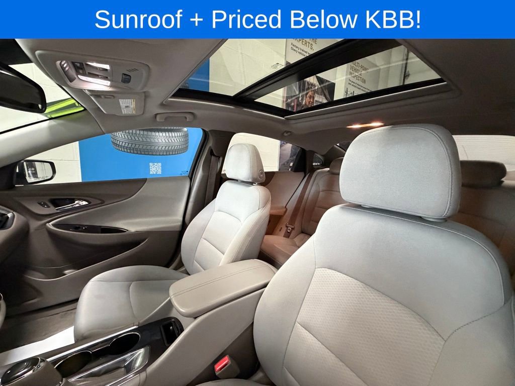 Used 2017 Chevrolet Malibu LT image 13