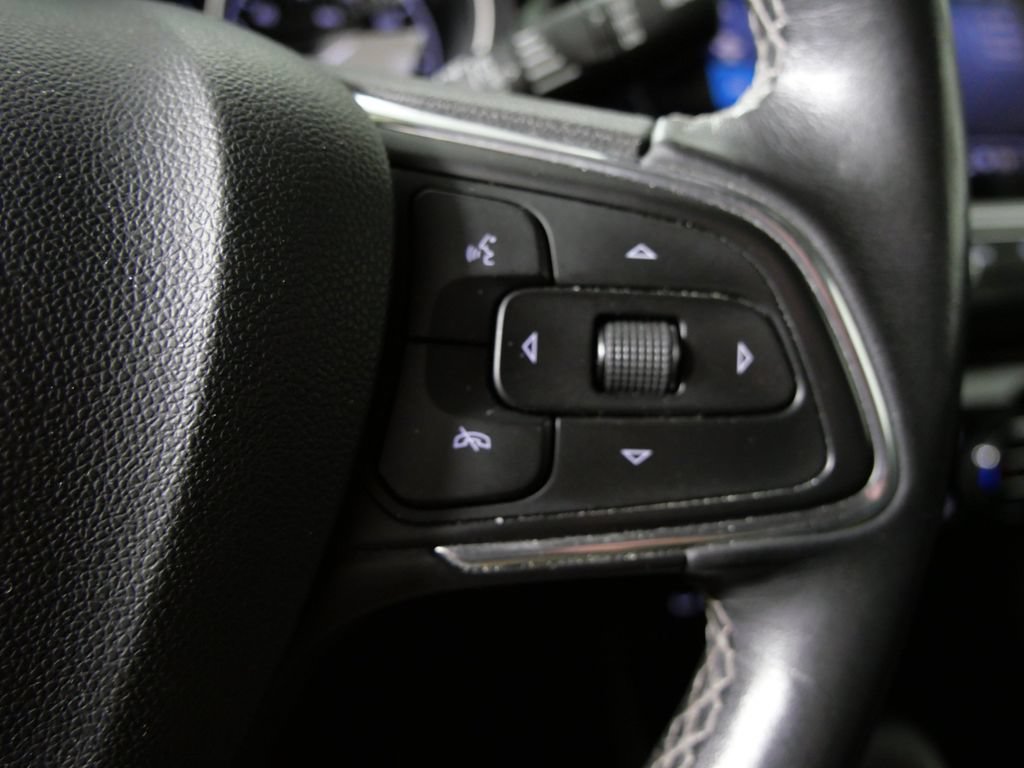 Used 2020 Buick Encore GX Select FWD image 19