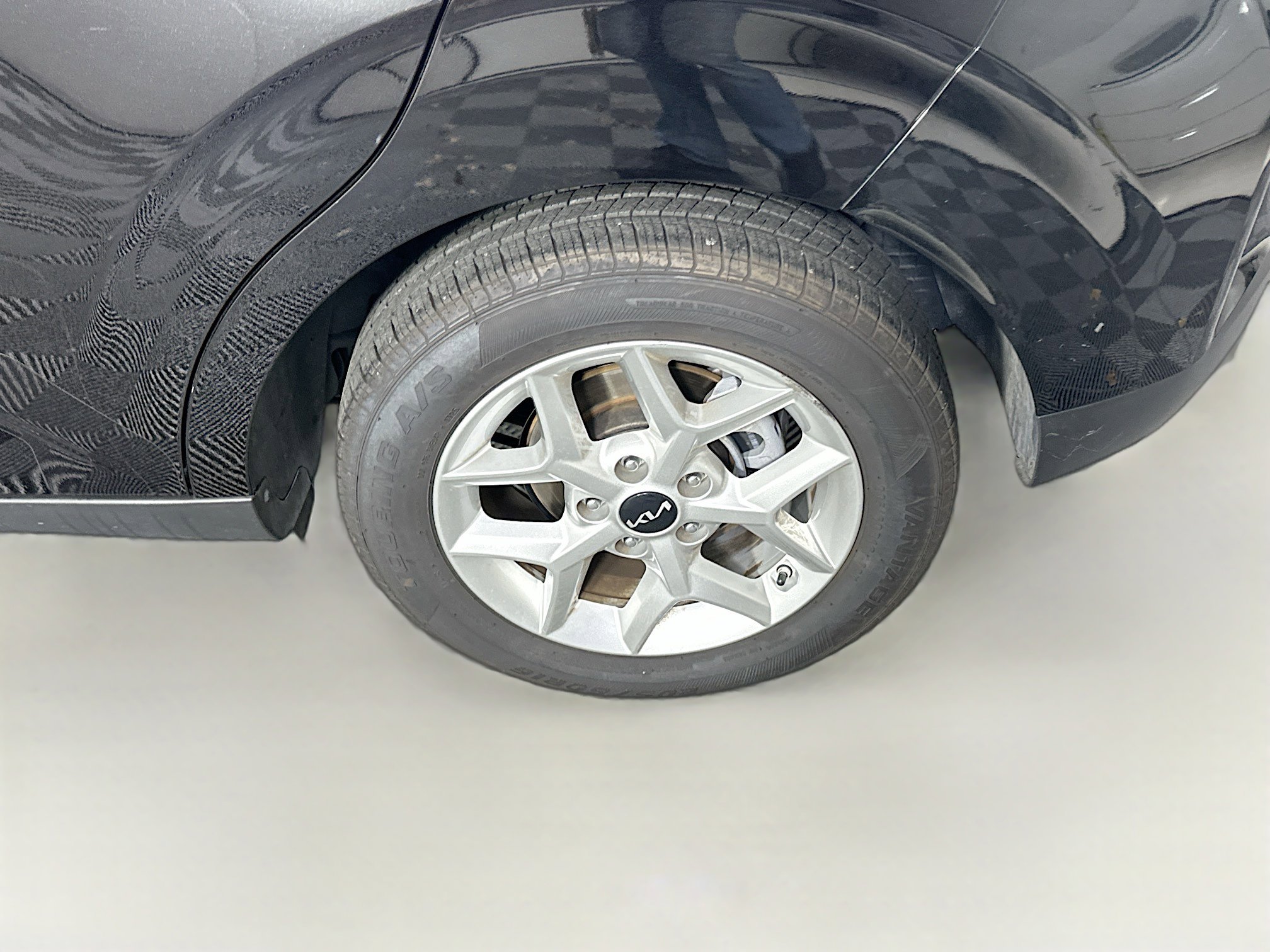 Used 2025 Kia Soul LX w/ LX Technology Package image 11