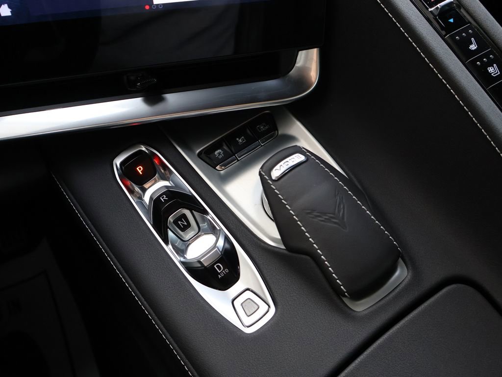 Used 2024 Chevrolet Corvette Stingray Preferred Cpe w/ Z51 Performance Package image 23