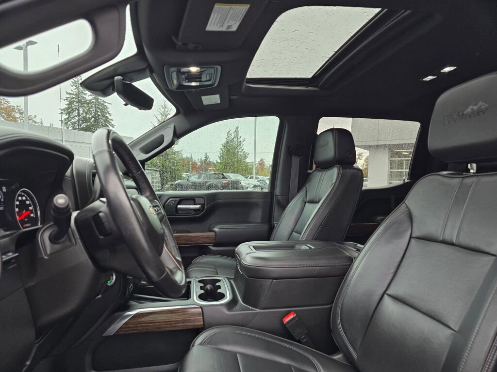 Used 2021 Chevrolet Silverado 1500 High Country w/ Technology Package image 23