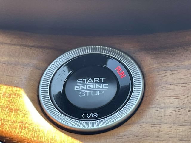 Certified 2024 Jeep Grand Cherokee Summit AWD/4WD image 32