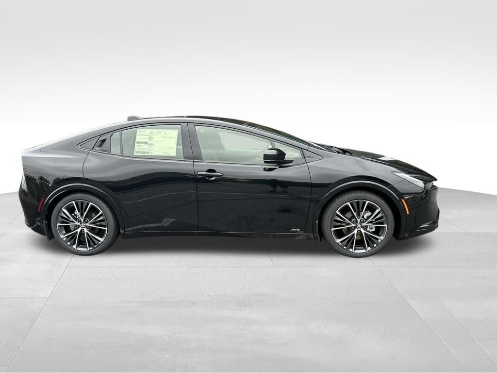 New 2027 Toyota Prius XLE AWD/4WD image 6