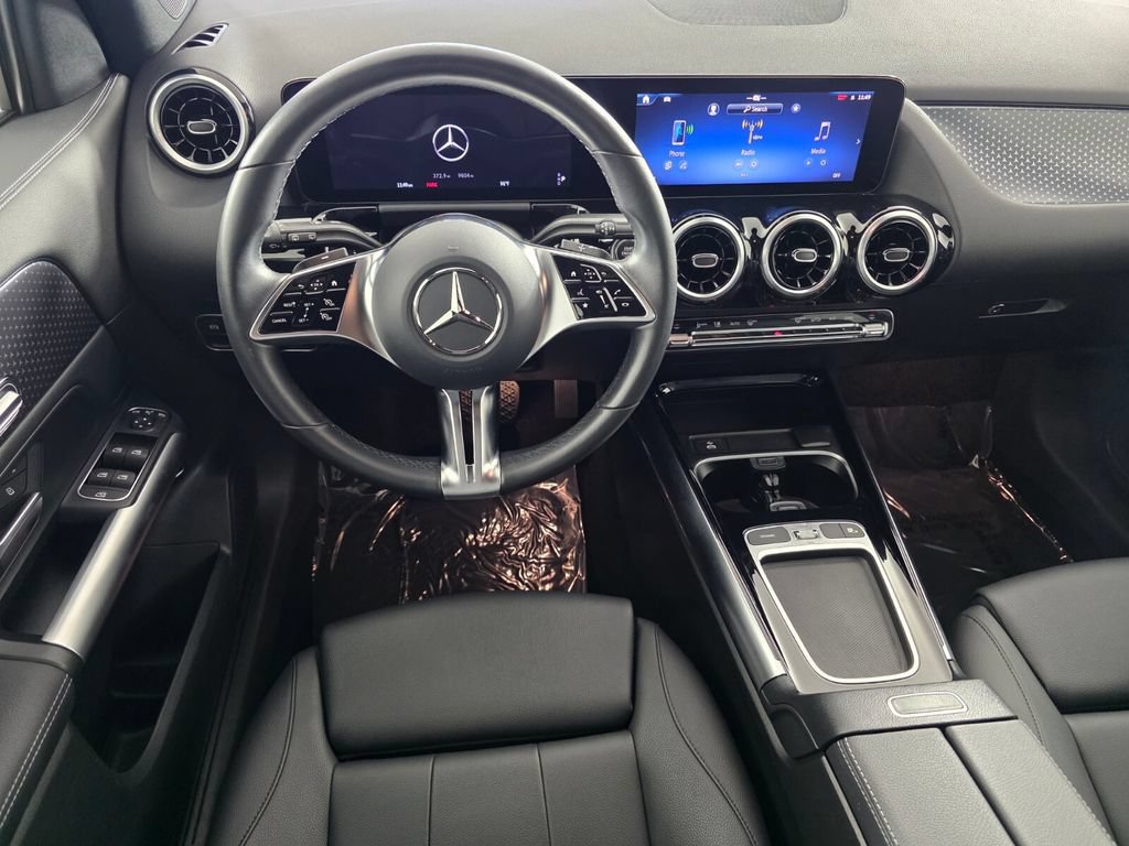 Certified 2025 Mercedes-Benz GLA 250 image 12