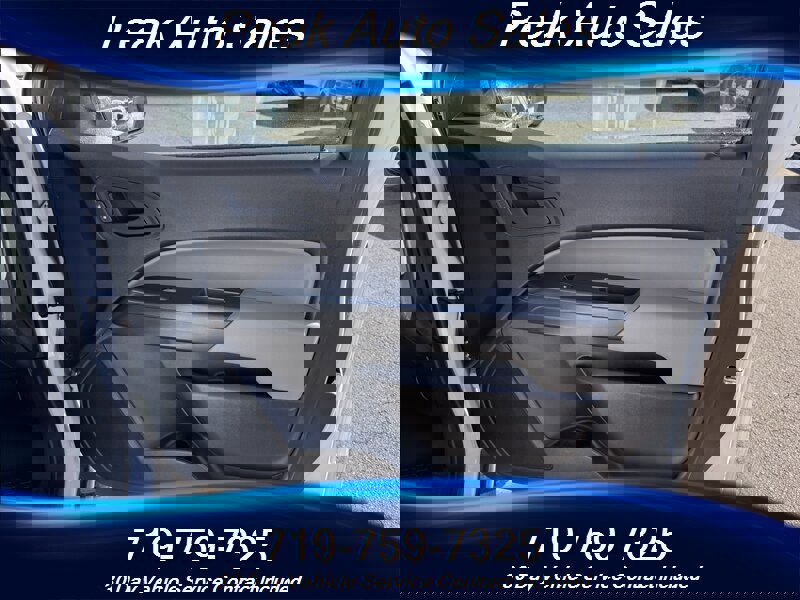 Used 2021 Chevrolet Colorado W/T w/ WT Convenience Package image 32