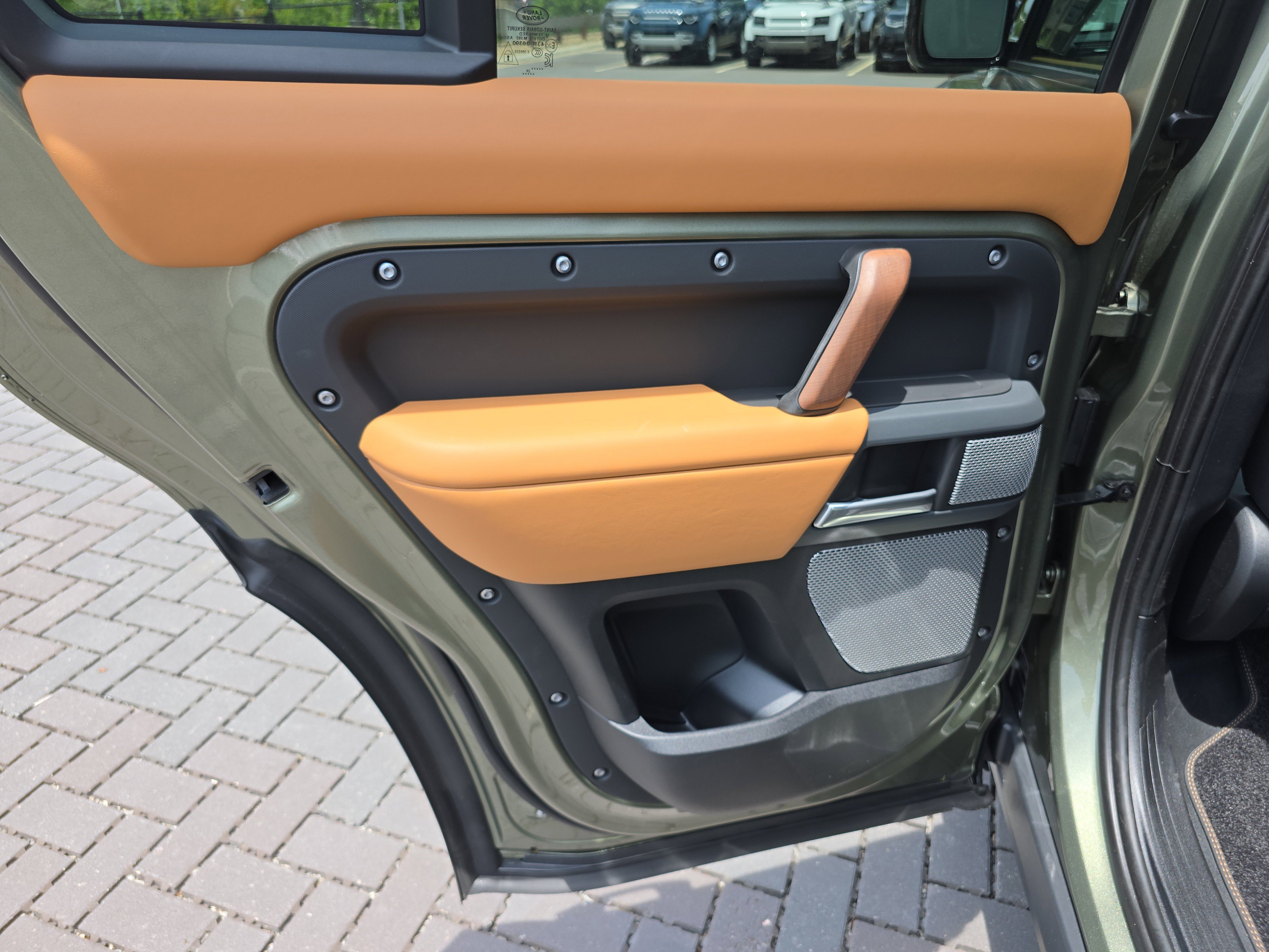 Certified 2024 Land Rover Defender 130 X AWD/4WD image 13