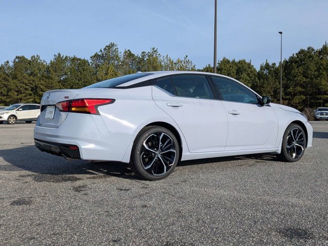 New 2025 Nissan Altima 2.5 SR image 4