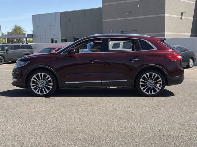 Used 2017 Lincoln MKX Reserve w/ Luxury Package FWD image 10