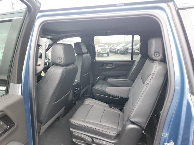 New 2026 GMC Yukon XL Denali w/ Sun & Power Step Package image 12