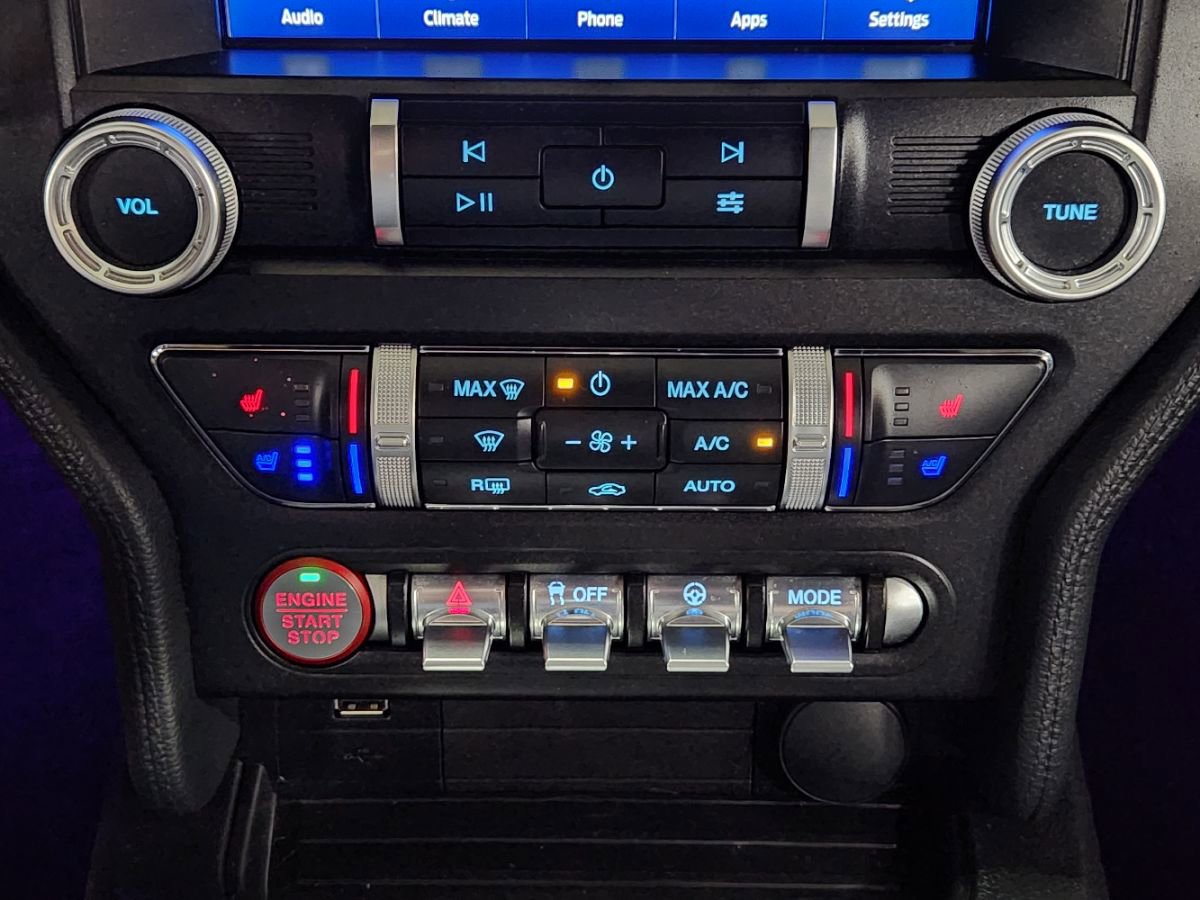 Used 2020 Ford Mustang Premium RWD image 38