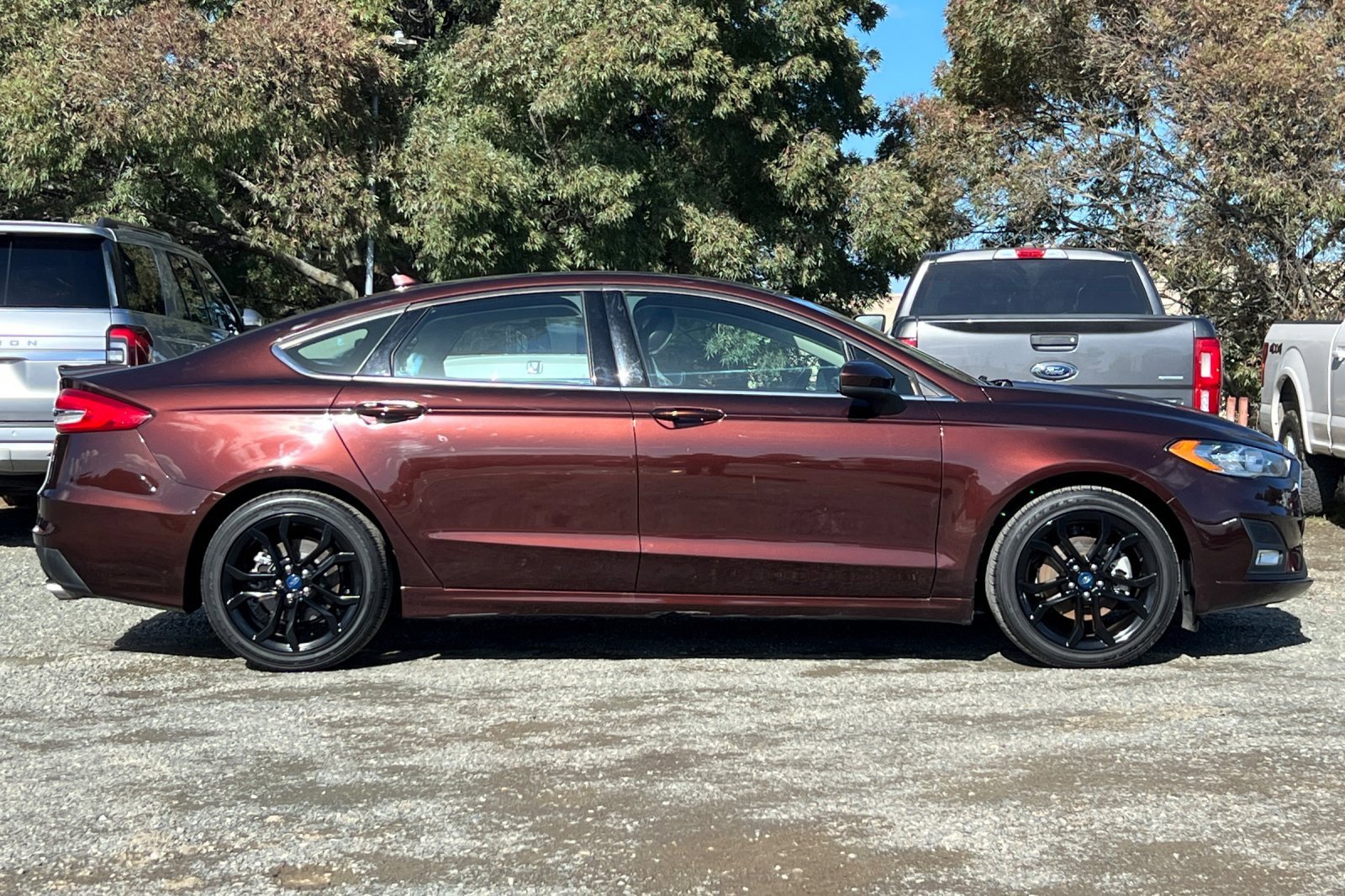 Certified 2019 Ford Fusion SE w/ Equipment Group 151A image 3