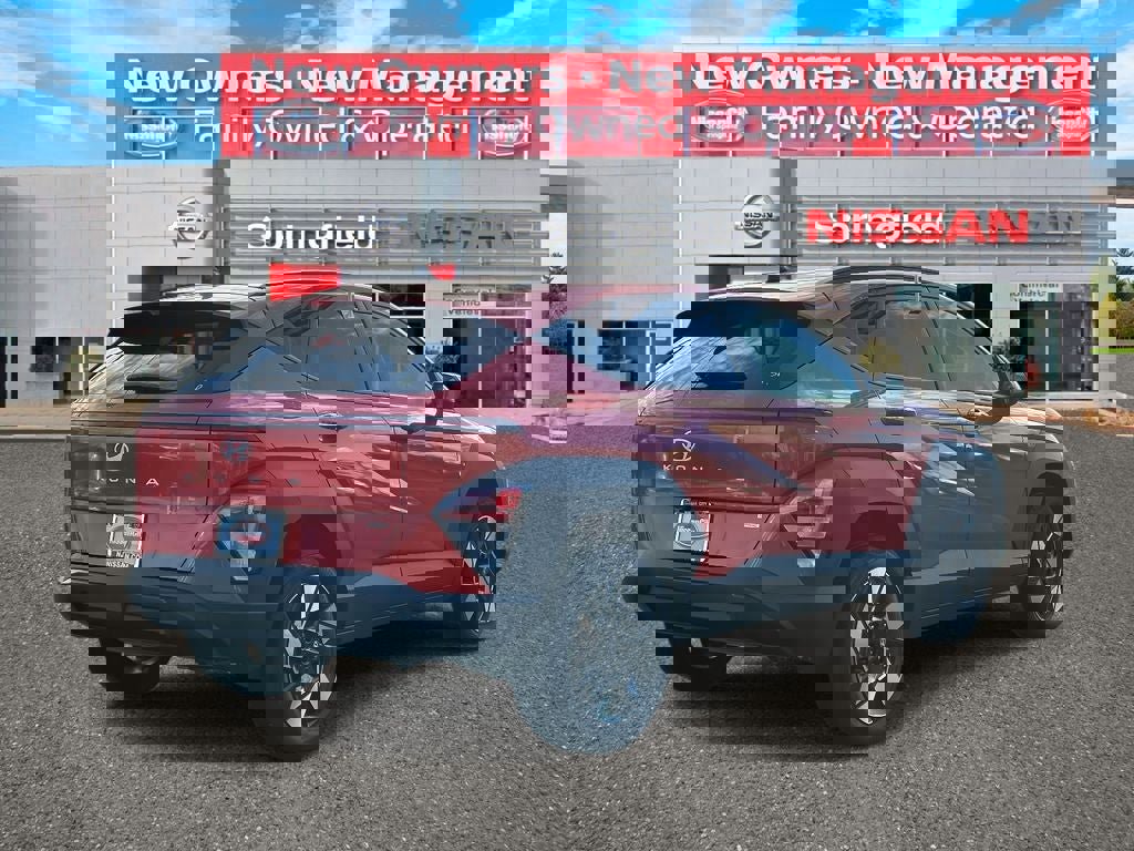 Used 2025 Hyundai Kona SEL image 5