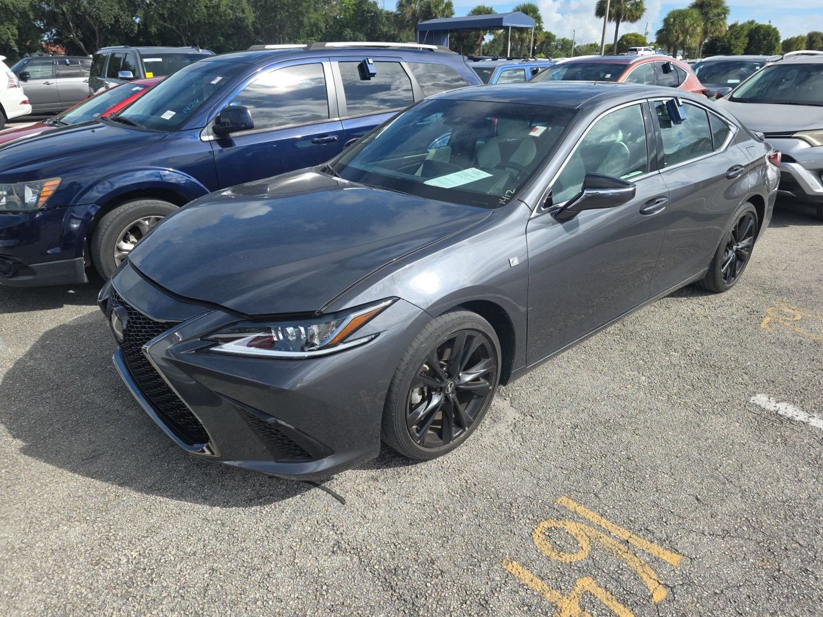 Used 2024 Lexus ES 350 F Sport w/ Accessory Package (Z2) FWD image 1