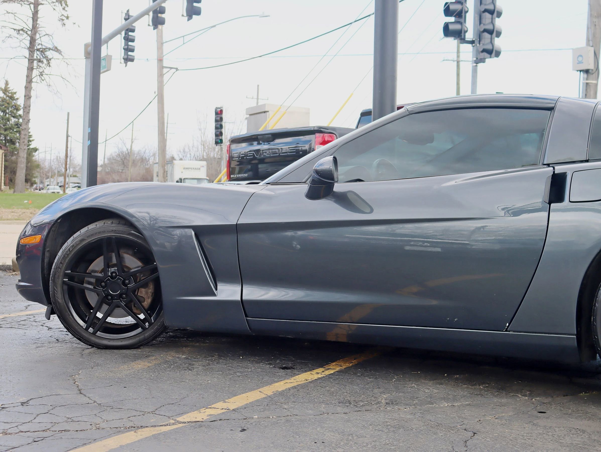 Used 2010 Chevrolet Corvette Coupe w/ Roof Package image 13