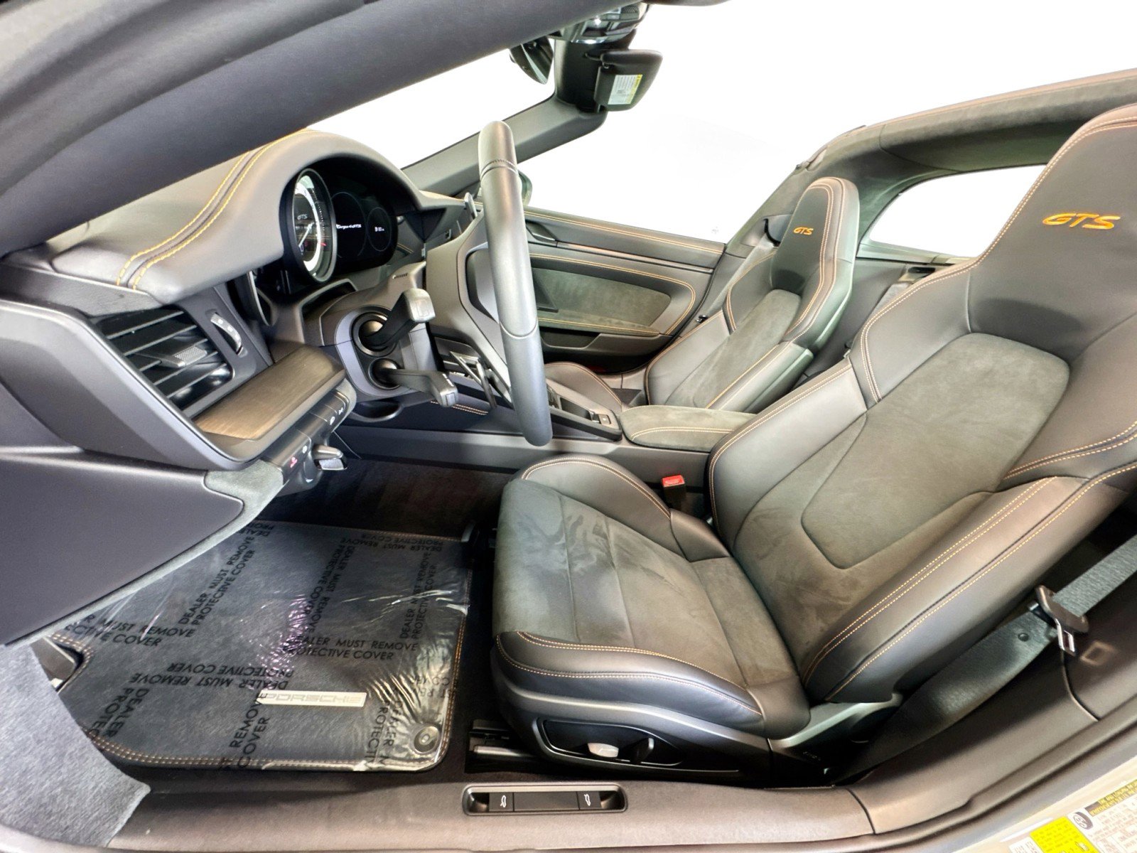 Certified 2023 Porsche 911 Targa 4 GTS image 5