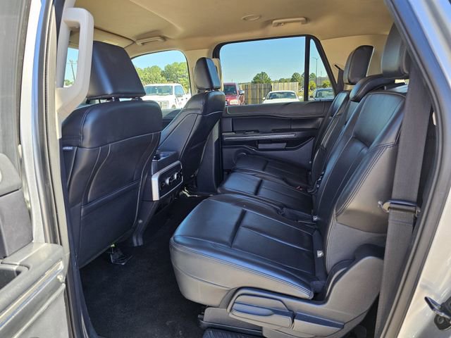 Certified 2023 Ford Expedition Max XLT image 17