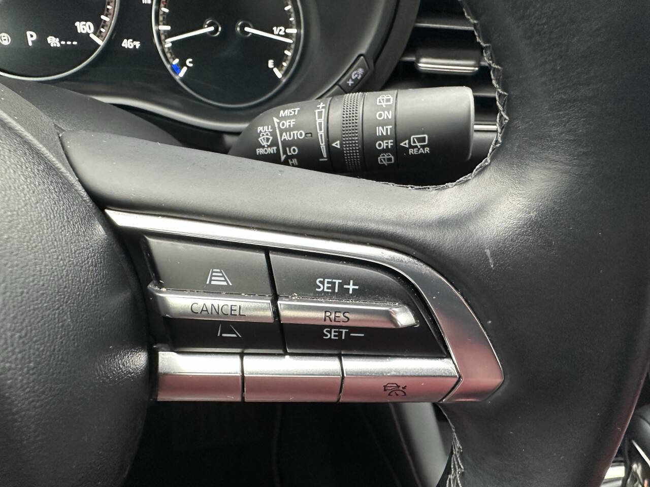 Used 2023 MAZDA MAZDA3 s image 23