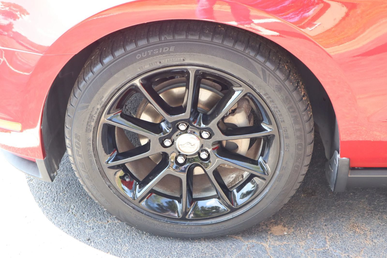 Used 2010 Ford Mustang Coupe RWD image 24