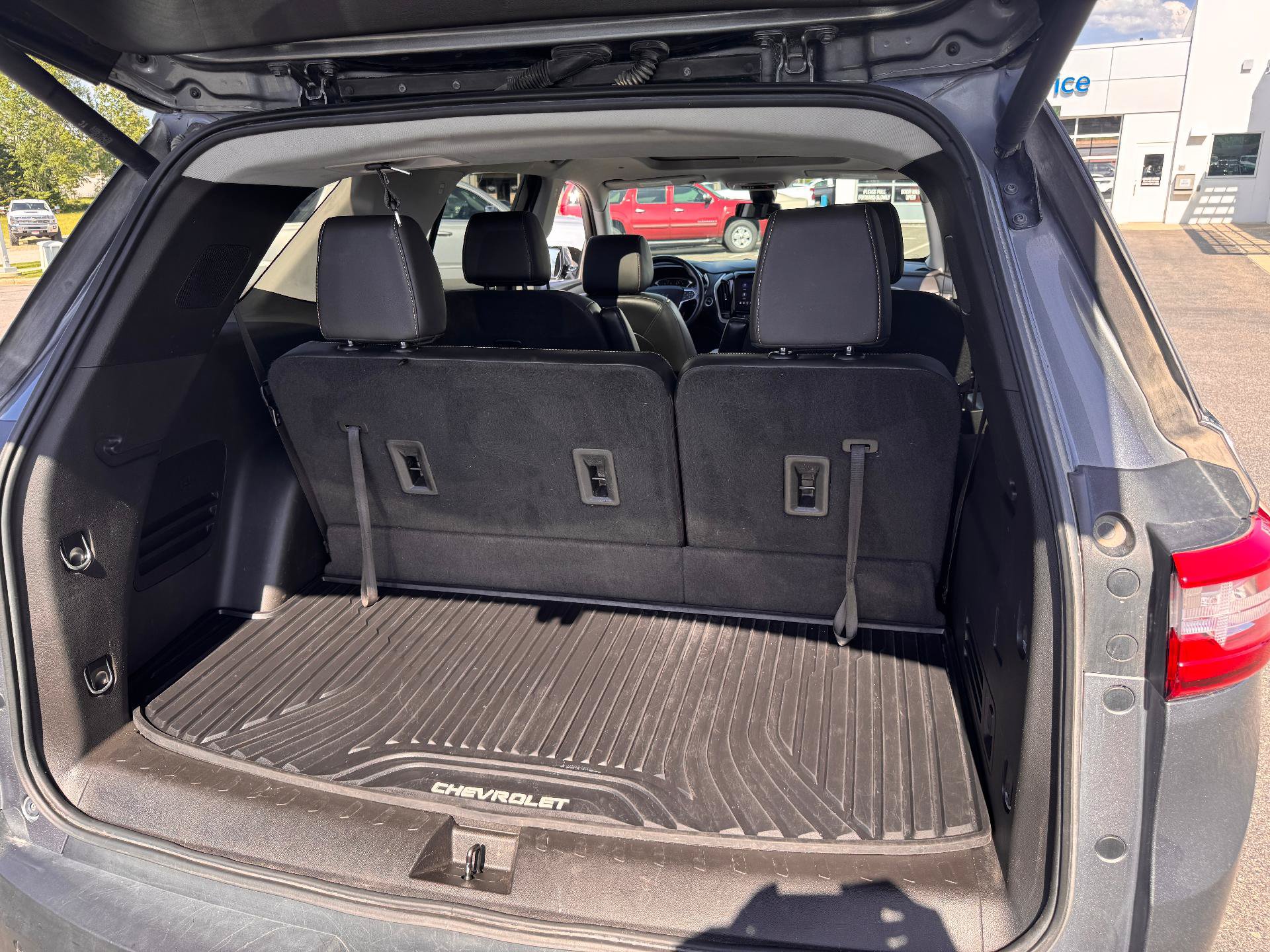 Used 2020 Chevrolet Traverse RS AWD/4WD image 18
