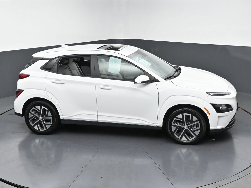Used 2023 Hyundai Kona SEL image 50