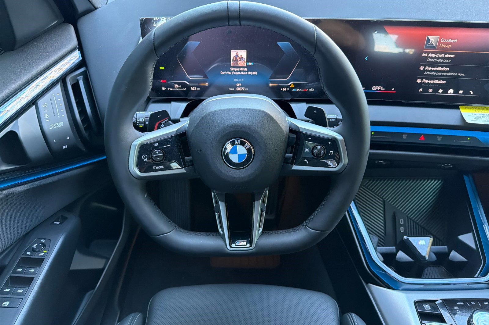 Used 2025 BMW X3 xDrive30i w/ M Sport Package image 18