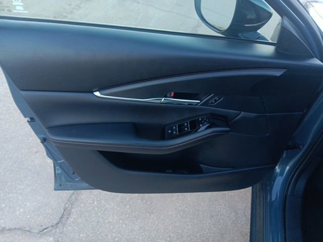 Used 2024 MAZDA CX-30 AWD 2.5 S w/ Preferred Package image 37