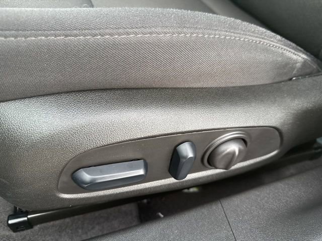 Used 2024 Chevrolet Malibu LT image 13