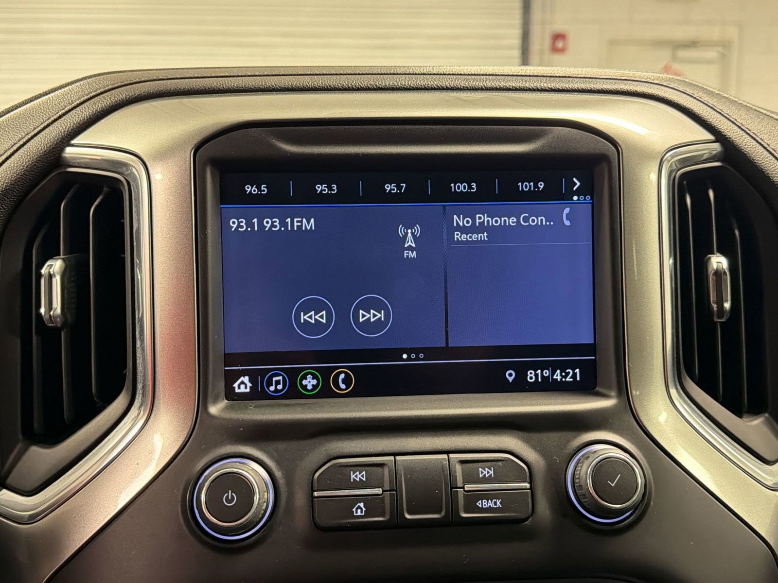 Used 2019 Chevrolet Silverado 1500 LT w/ All-Star Edition RWD image 22