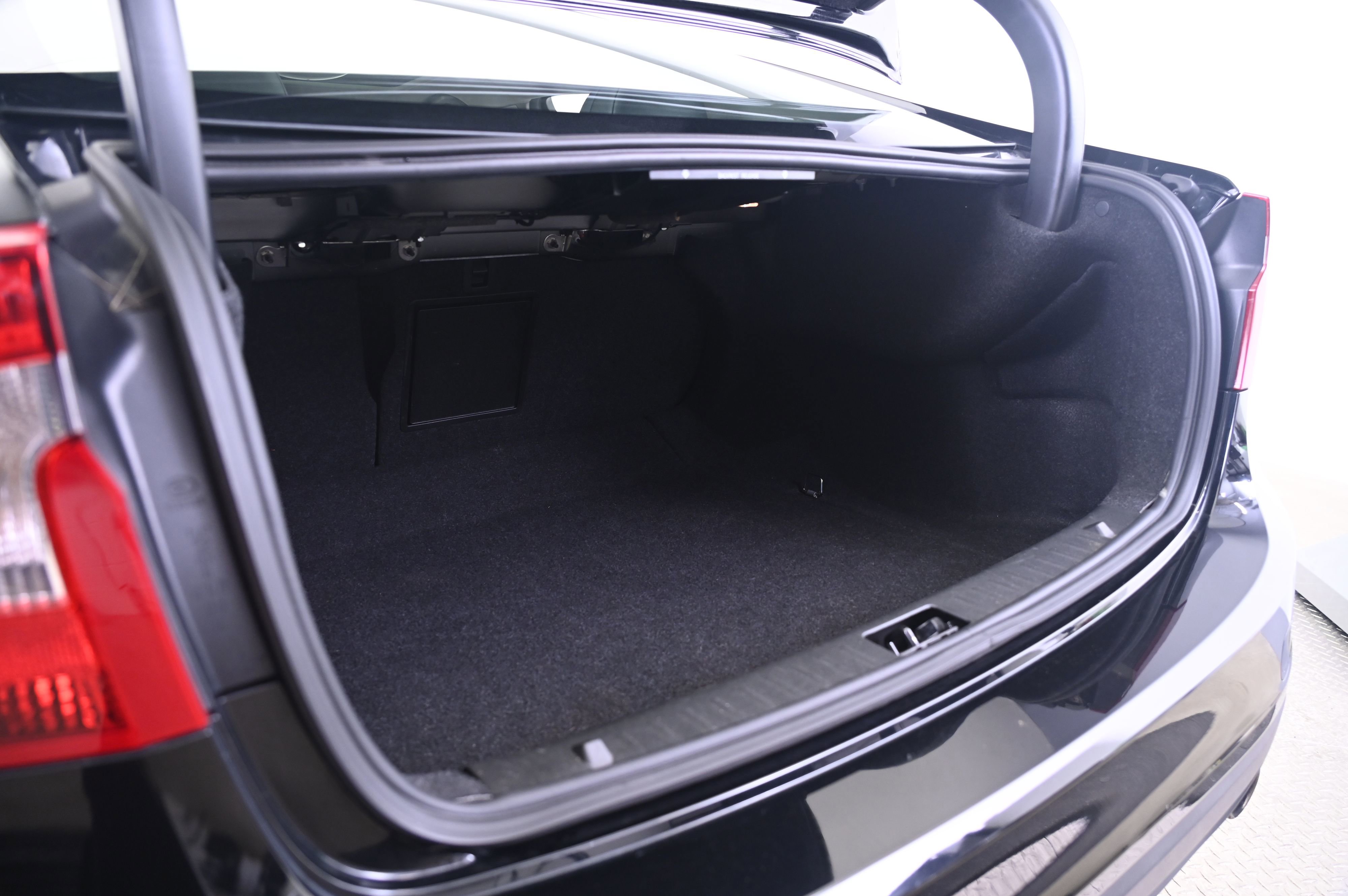 Used 2013 Volvo S60 T5 image 15