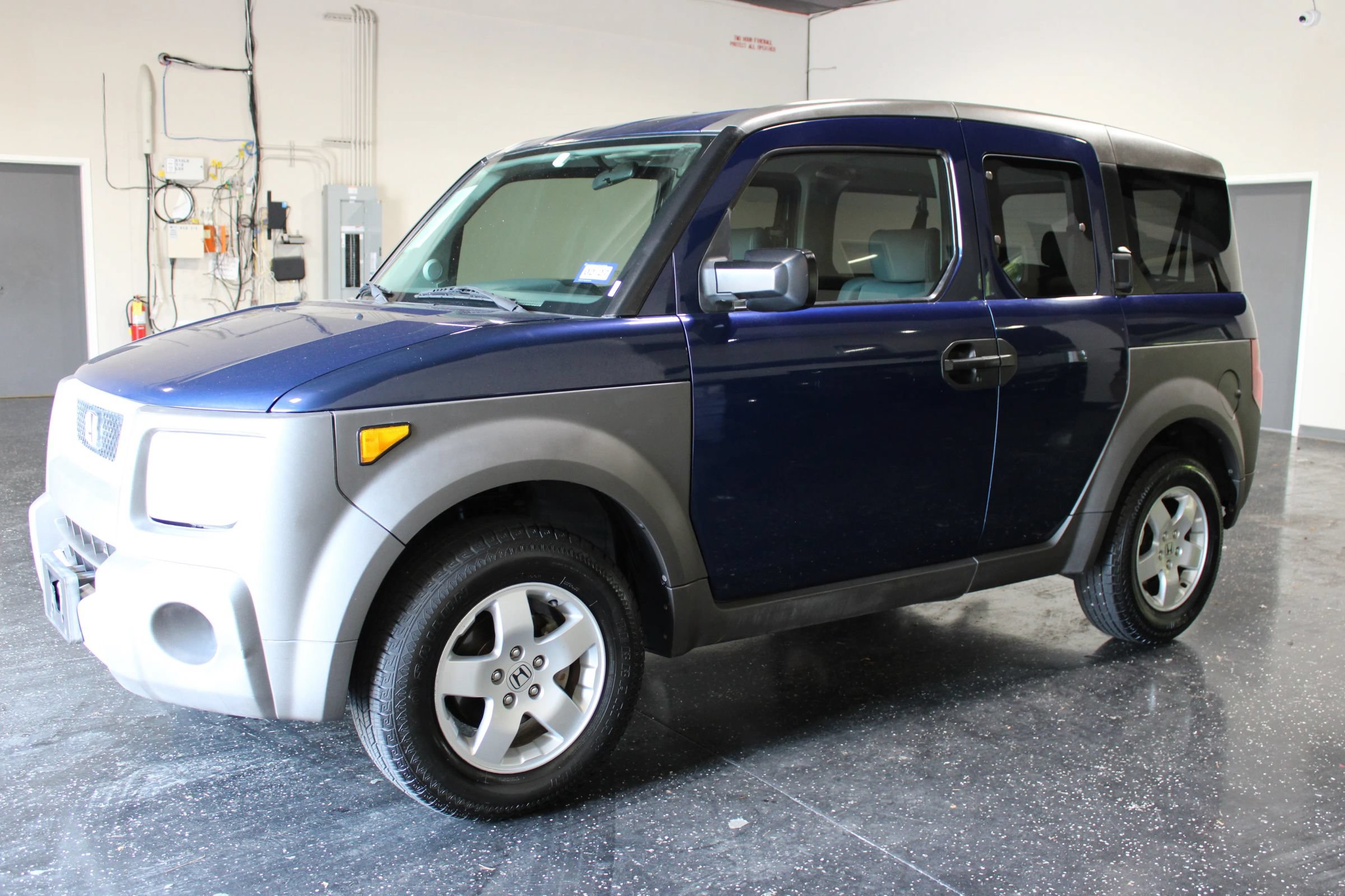 Used 2003 Honda Element EX image 6