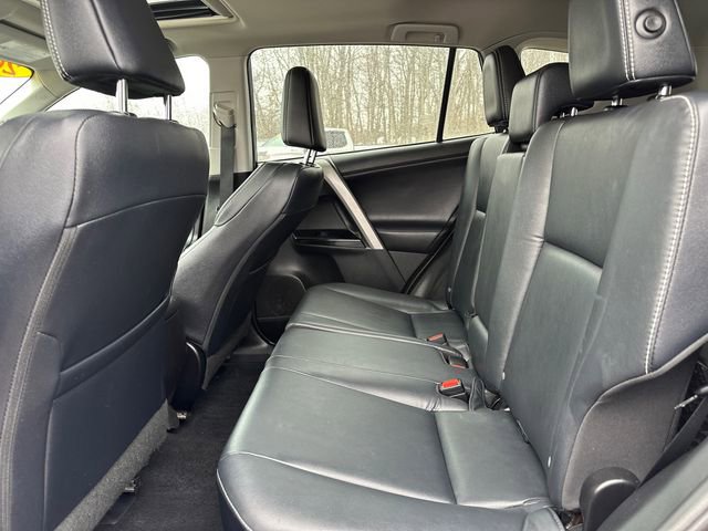 Used 2016 Toyota RAV4 Limited image 17