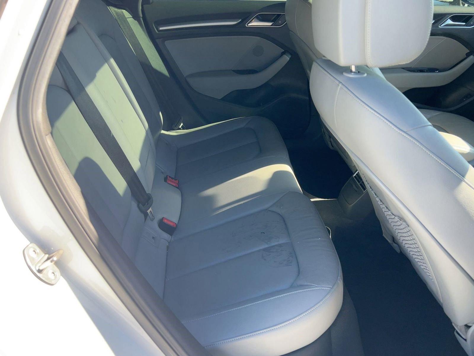 Used 2017 Audi A3 2.0T Premium image 27