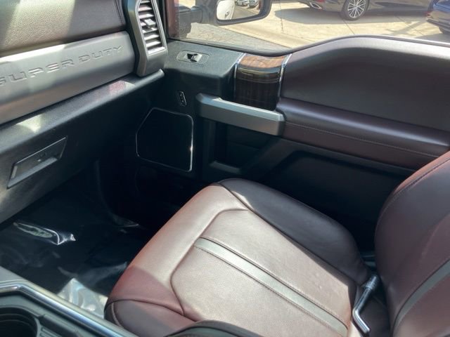 Used 2017 Ford F250 Platinum w/ Platinum Ultimate Package image 27