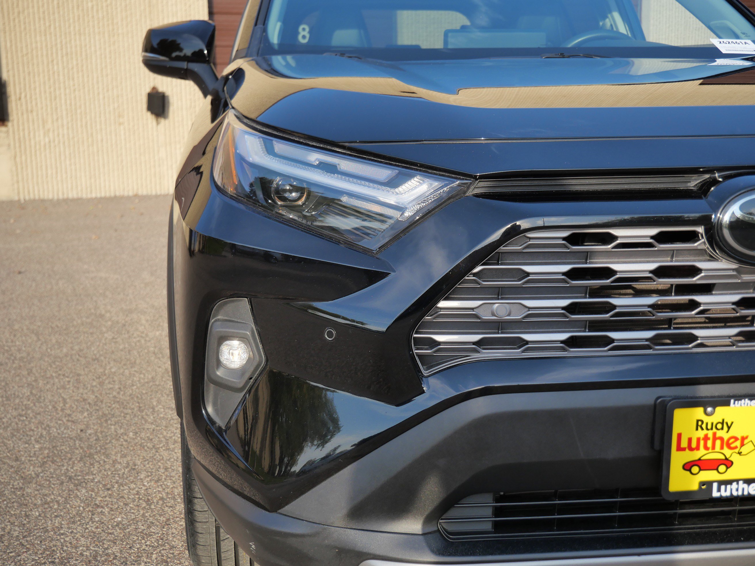 Certified 2023 Toyota RAV4 Limited w/ Limited Grade Weather Package AWD/4WD image 17