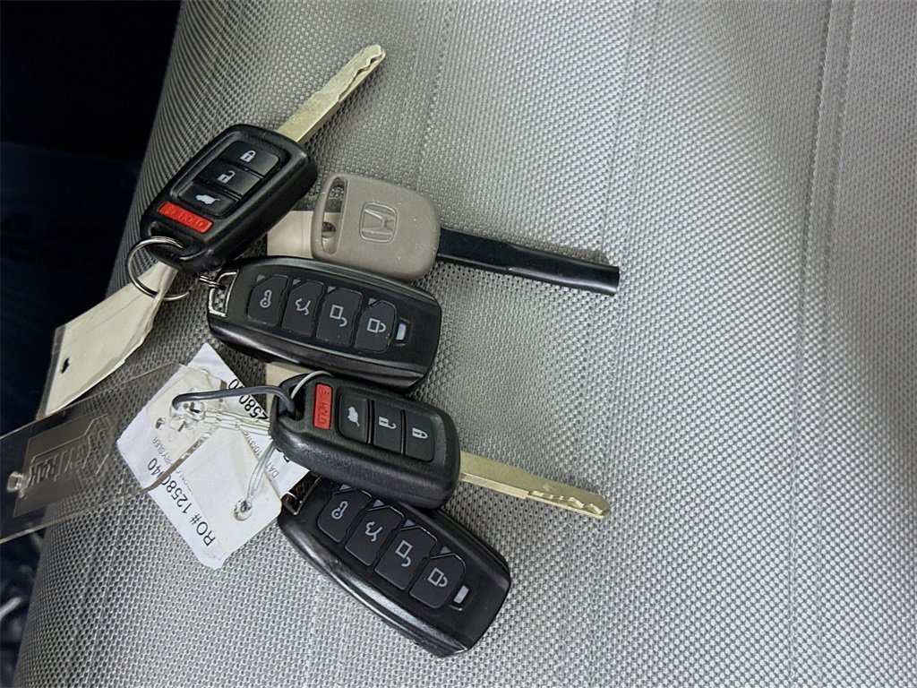 Used 2019 Honda CR-V LX image 10