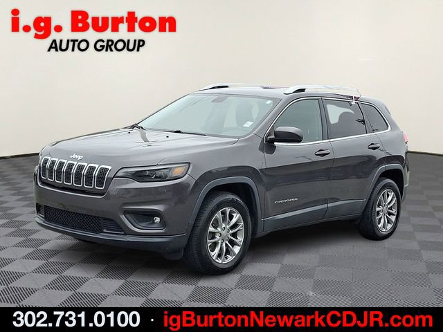 Used 2019 Jeep Cherokee Latitude Plus w/ Comfort/Convenience Group image 3