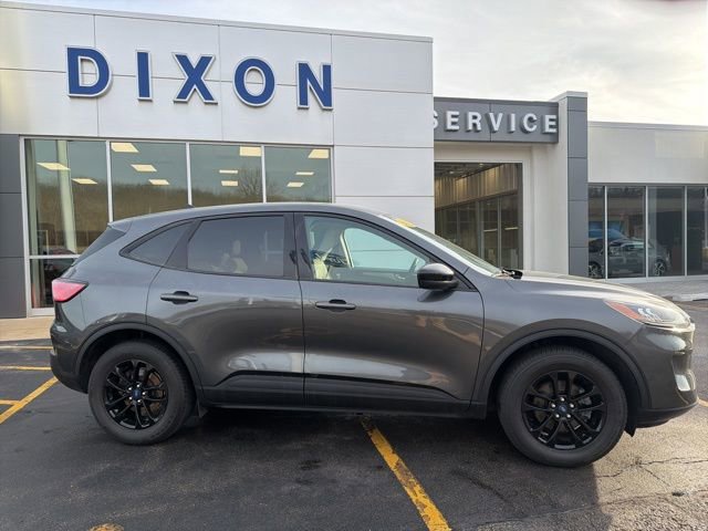 Used 2020 Ford Escape SE Sport image 9
