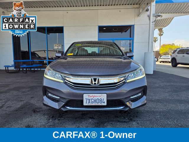 Used 2017 Honda Accord EX image 2