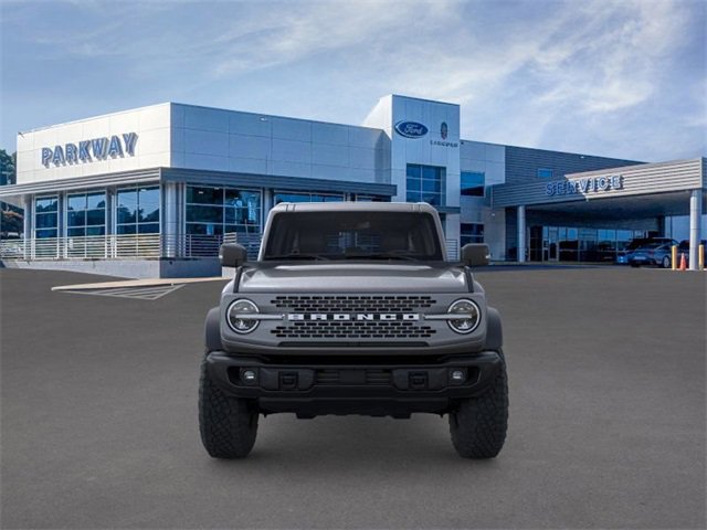 New 2025 Ford Bronco Badlands image 6