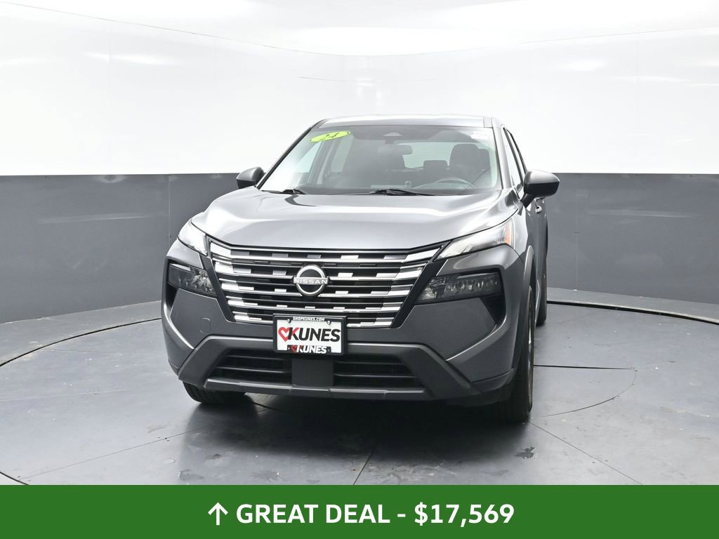 Used 2024 Nissan Rogue S FWD image 7