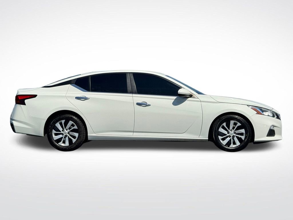 Used 2019 Nissan Altima 2.5 S FWD image 13