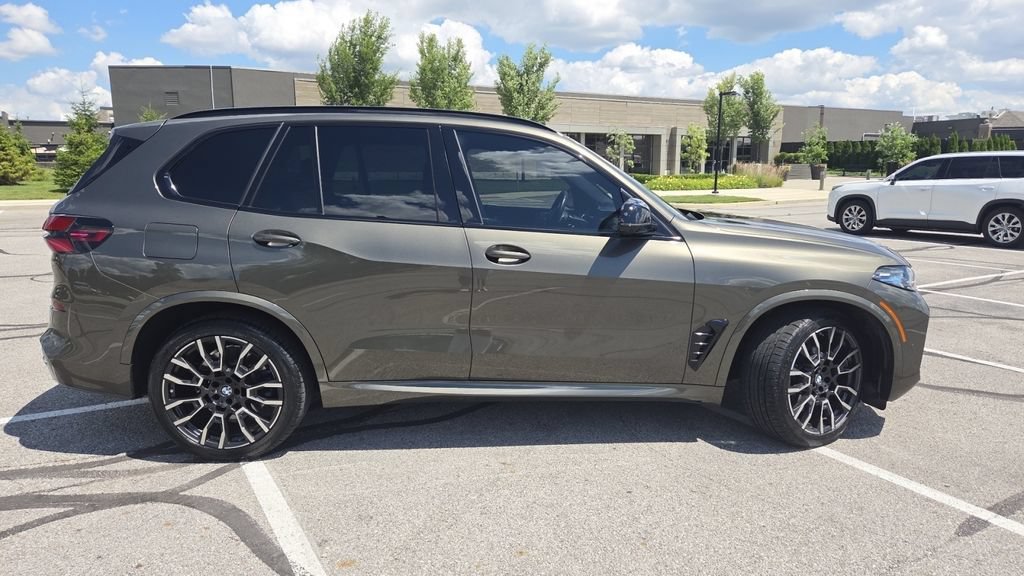 Used 2025 BMW X5 M60i AWD/4WD image 9