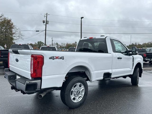New 2026 Ford F350 XLT image 7