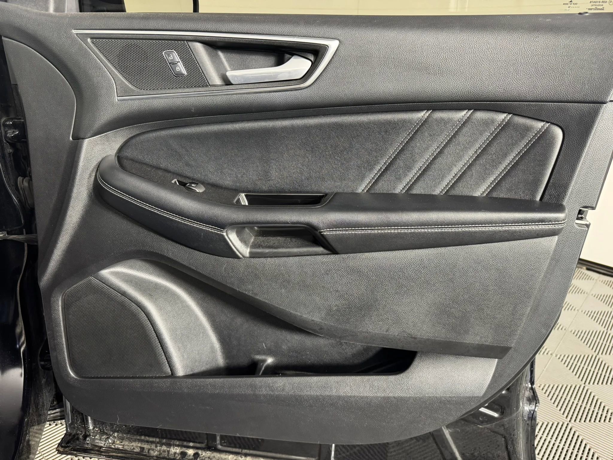 Used 2016 Ford Edge Sport w/ Equipment Group 401A AWD/4WD image 44